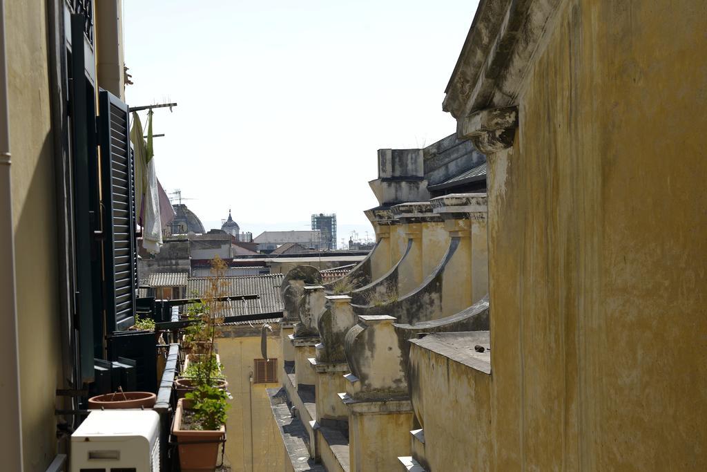 Italia Apartment Napels Buitenkant foto