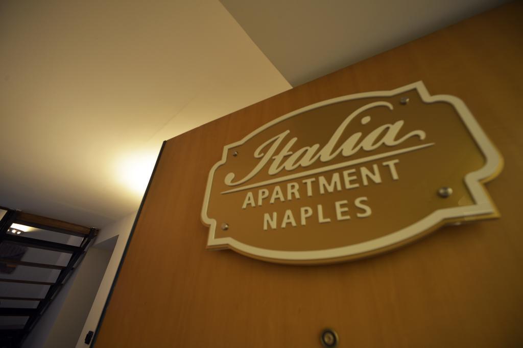 Italia Apartment Napels Buitenkant foto