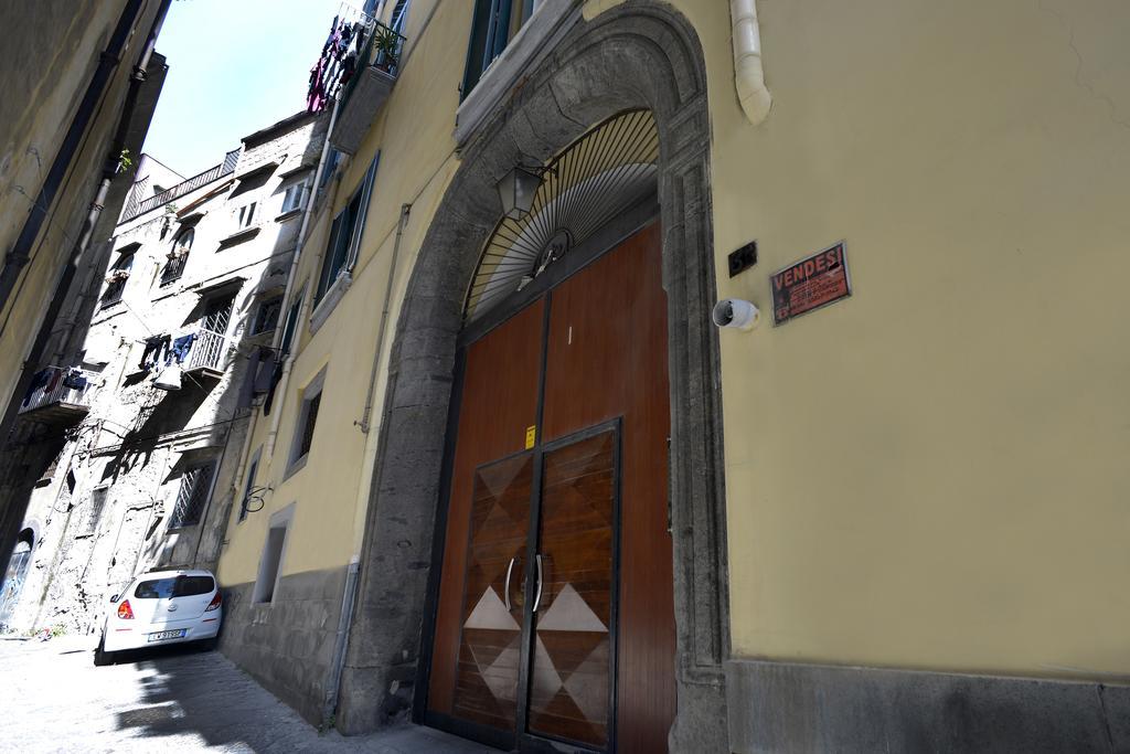 Italia Apartment Napels Buitenkant foto